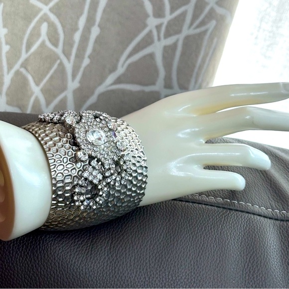 Repurposed Wide Open Cuff Bracelet Bling Rhinestones OOAK Hammered Silver Tone 7 - Picture 7 of 11